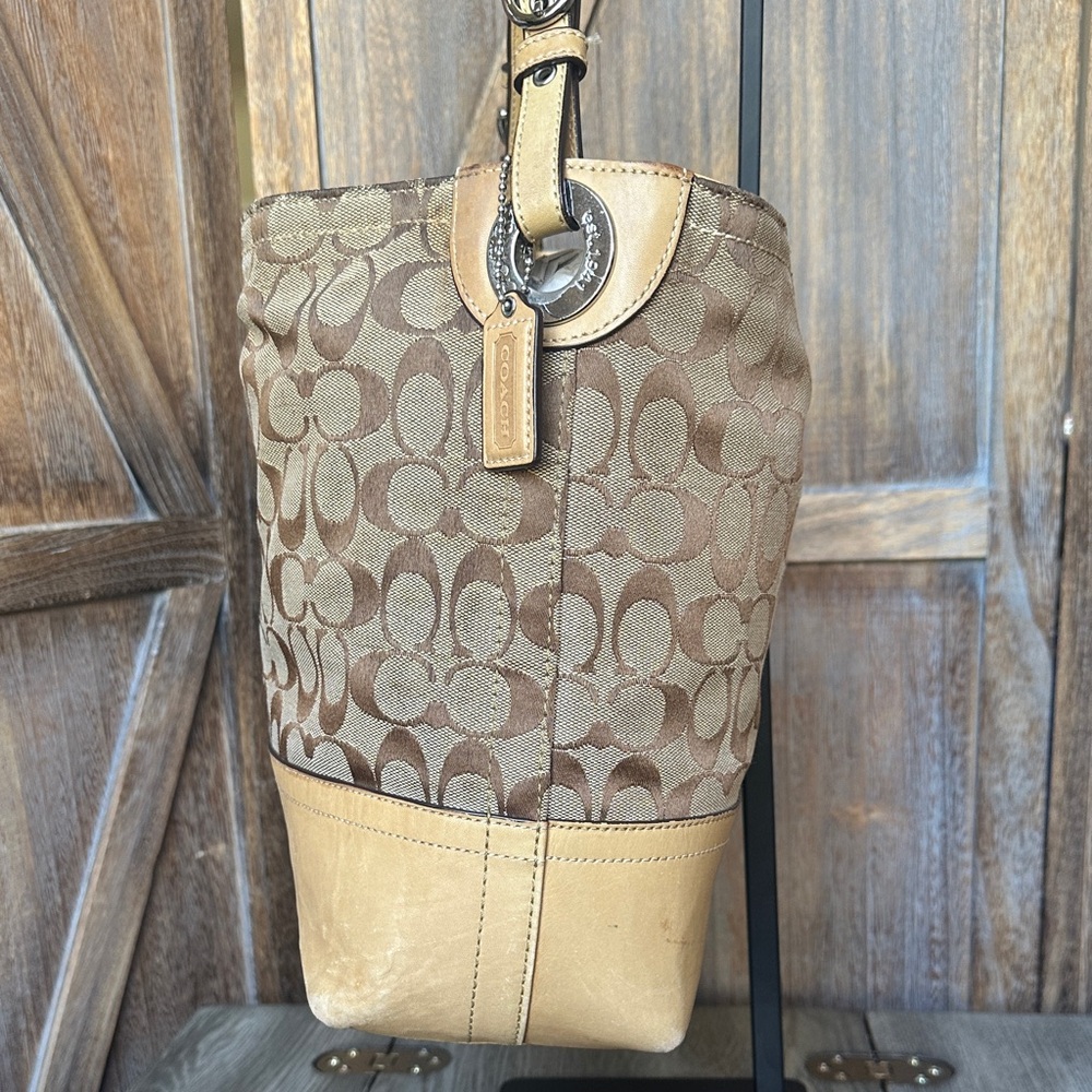 Coach F12518 Signature Jacquard and Leather Brown and Tan Shoulder Handbag - Picture 3 of 16